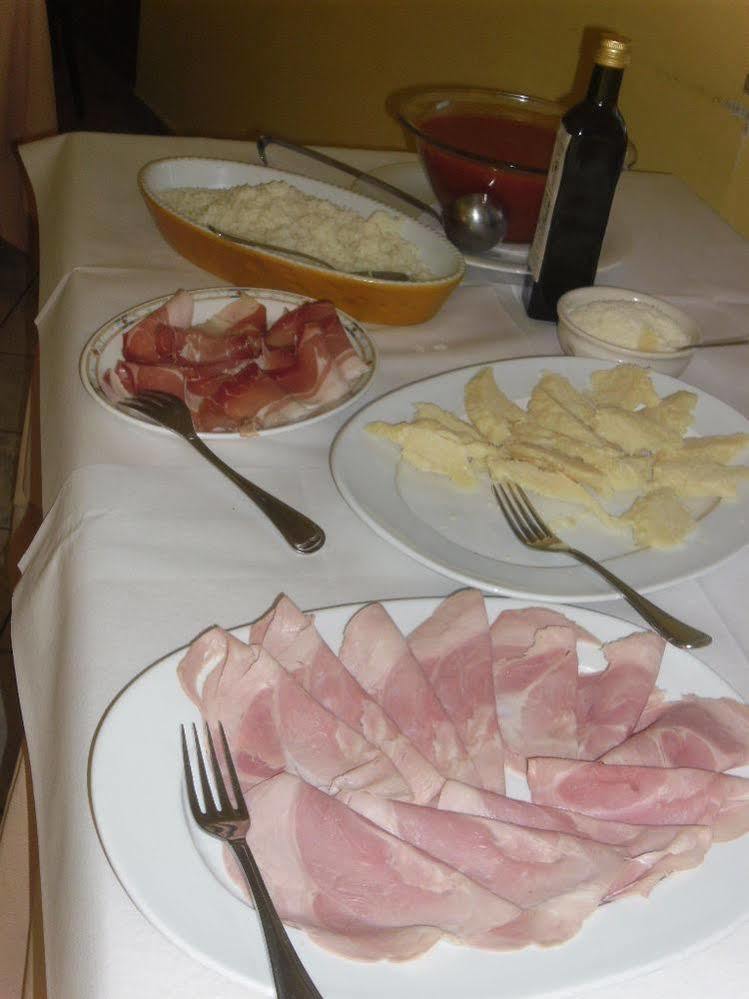 Hotel Ristorante Farneta Cortona Zewnętrze zdjęcie